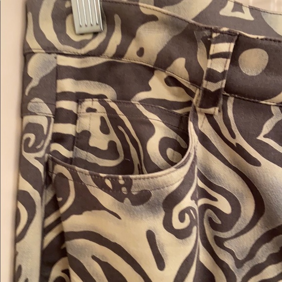 Pants - Picture 3 of 6